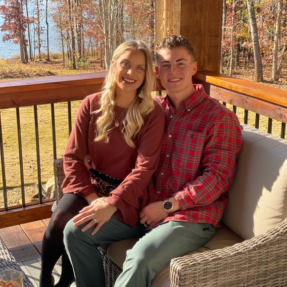 Meet your posher! - Picture 2 of 7